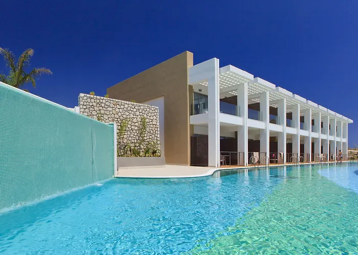 Princess Andriana & - Ultra Resort