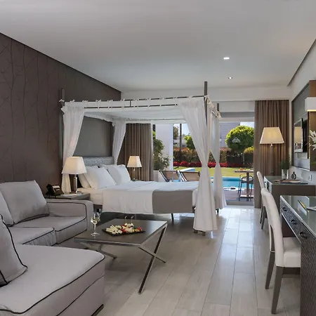 Princess Andriana & - Ultra 5*