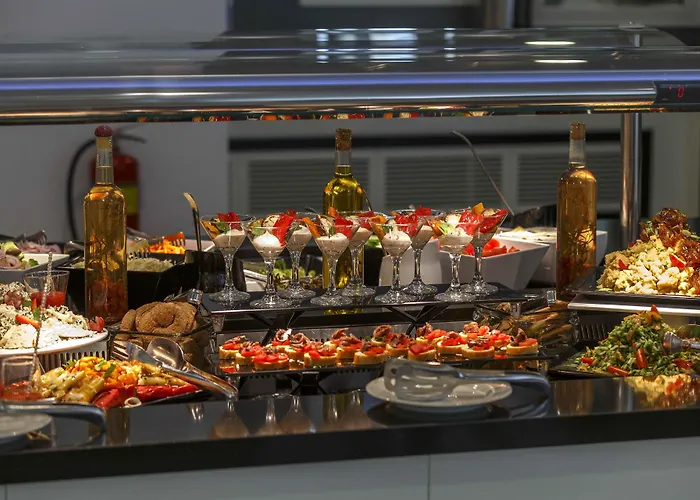 Princess Andriana & - Ultra 5* קיוטארי